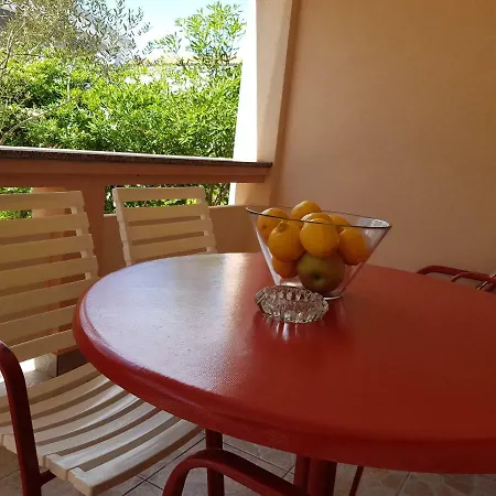 Apartament Jozica * Vir